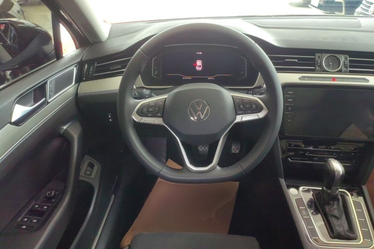Used Volkswagen Magotan 2021 330TSI DSG 30th Anniversary Edition Steering Wheel
