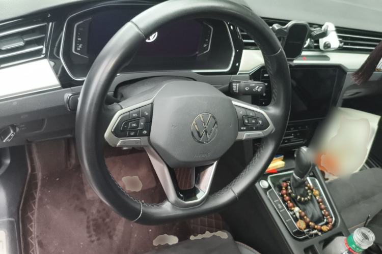 Used Volkswagen Magotan 2021 330TSI DSG 30th Anniversary Edition Steering Wheel