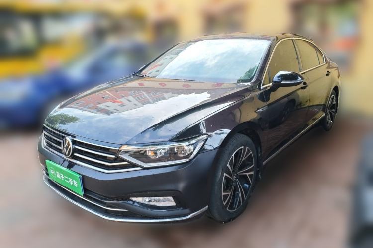 Used Volkswagen Magotan 2021 330TSI DSG 30th Anniversary Edition Guazi used car, China used car export, Used car for sale, Used  cars, Cheapest cars for sale
