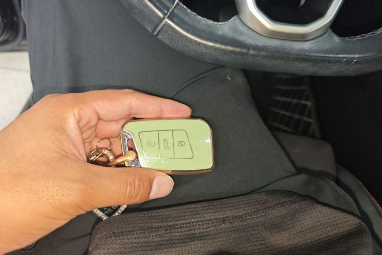 Used Volkswagen Magotan 2021 330TSI DSG 30th Anniversary Edition Vehicle Key