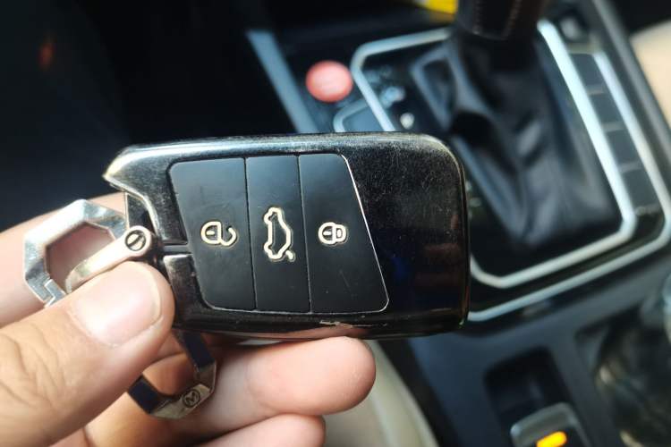 Used Volkswagen Magotan 2021 330TSI DSG 30th Anniversary Edition Vehicle Key