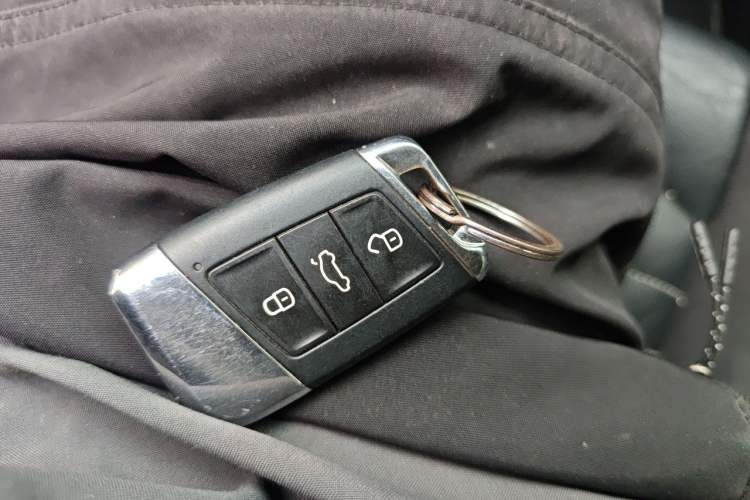 Used Volkswagen Magotan 2021 330TSI DSG 30th Anniversary Edition Vehicle Key