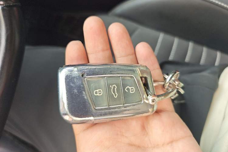 Used Volkswagen Magotan 2021 330TSI DSG 30th Anniversary Edition Vehicle Key