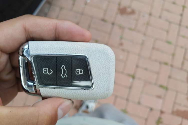 Used Volkswagen Magotan 2021 330TSI DSG 30th Anniversary Edition Vehicle Key