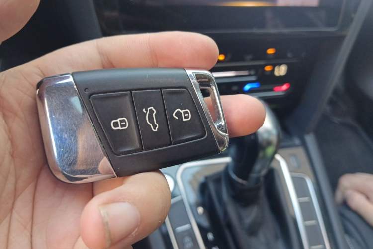 Used Volkswagen Magotan 2021 330TSI DSG 30th Anniversary Edition Vehicle Key