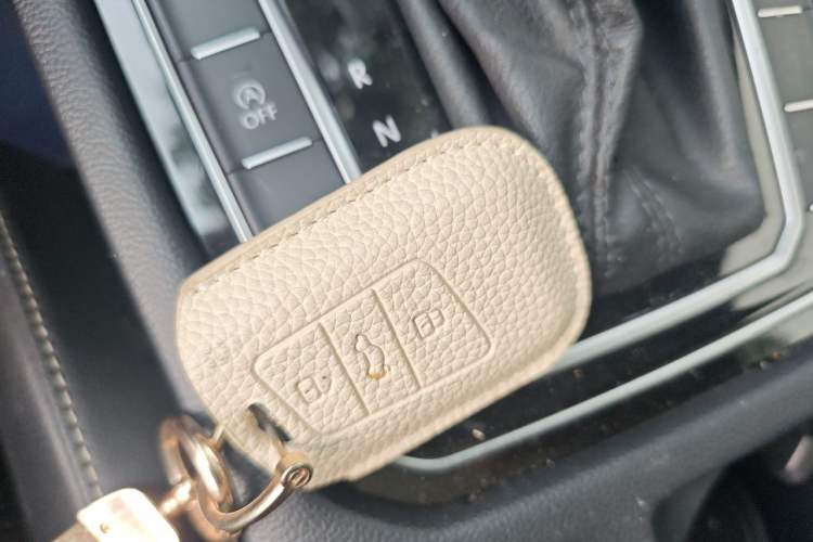 Used Volkswagen Magotan 2021 330TSI DSG 30th Anniversary Edition Vehicle Key