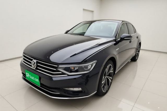 Ojetý Volkswagen Magotan 2021 330TSI DSG 30th Anniversary Edition