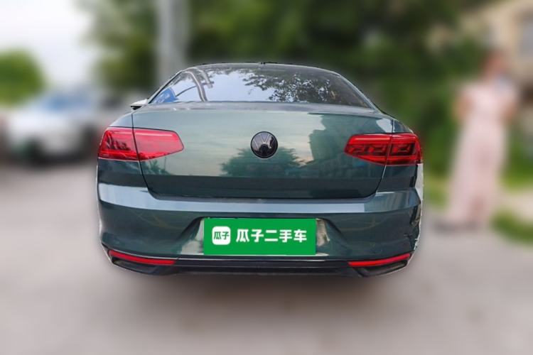 Used Volkswagen Magotan 2021 330TSI DSG 30th Anniversary Edition Rear