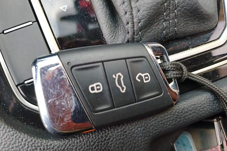 Used Volkswagen Magotan 2021 330TSI DSG 30th Anniversary Edition Vehicle Key