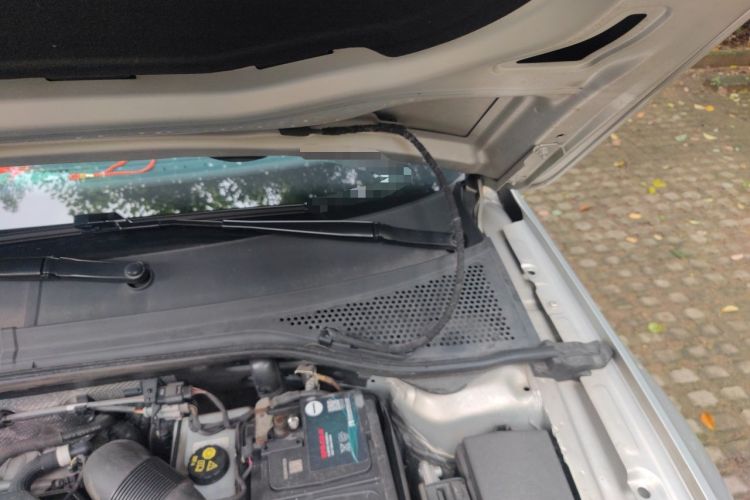 Used Volkswagen Magotan 2021 330TSI DSG 30th Anniversary Edition Engine Bay Left