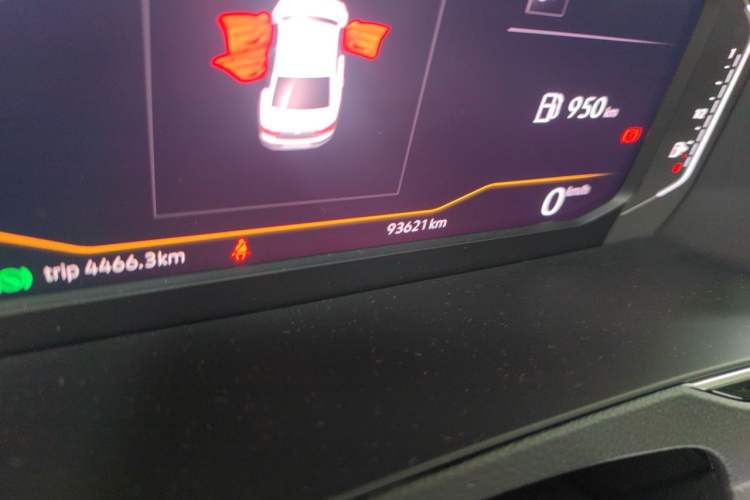 Used Volkswagen Magotan 2021 330TSI DSG 30th Anniversary Edition Odometer Close Up