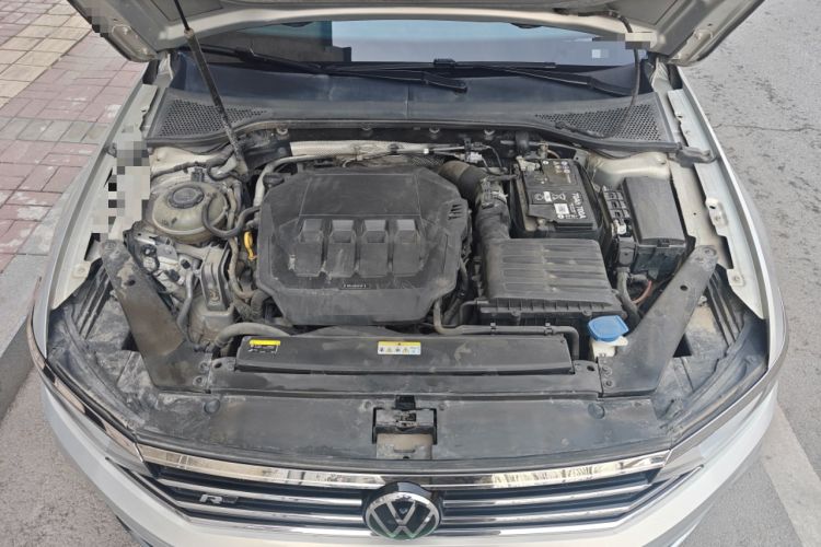 Used Volkswagen Magotan 2021 330TSI DSG 30th Anniversary Edition Engine Bay