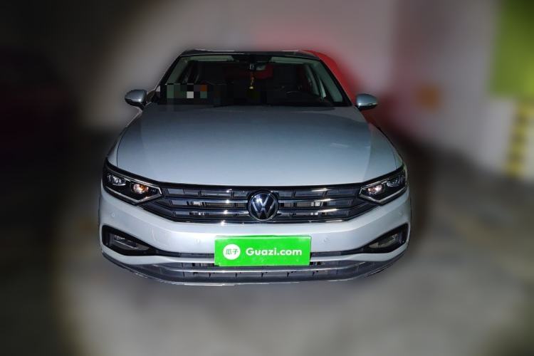 Used Volkswagen Magotan 2021 330TSI DSG 30th Anniversary Edition Front