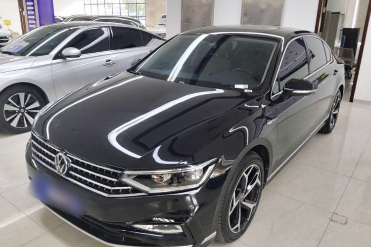 Used Volkswagen Magotan 2023 2 Million Units Limited Edition 330TSI DSG Leading Version Guazi used car, China used car export, Used car for sale, Used cars, Cheapest cars for sale