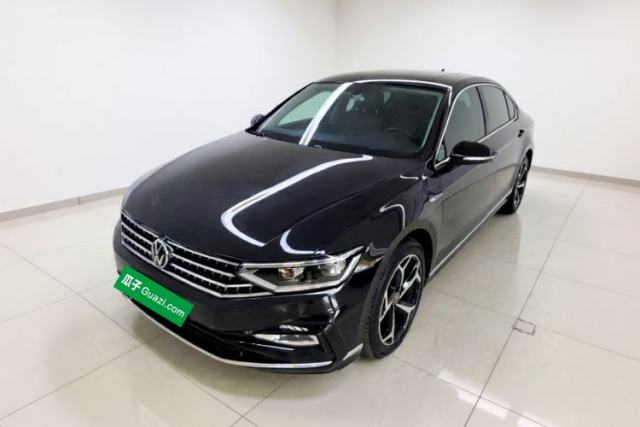 Ojetý Volkswagen Magotan 2023 2 Million Units Limited Edition 330TSI DSG Leading Version
