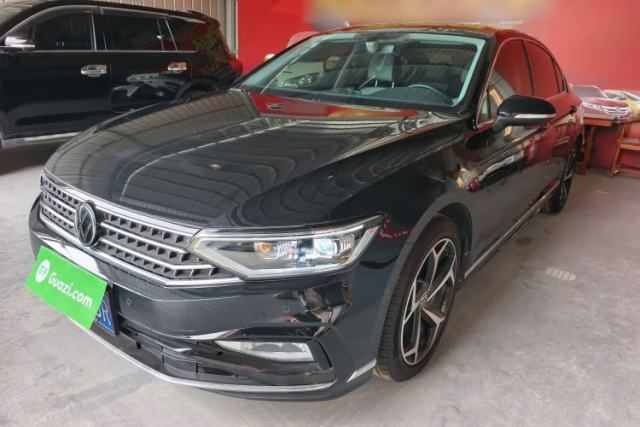 Ojetý Volkswagen Magotan 2023 2 Million Units Limited Edition 330TSI DSG Leading Version