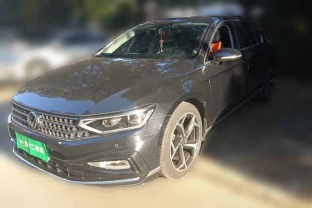 Used Volkswagen Magotan 2023 2 Million Units Limited Edition 330TSI DSG Leading Version