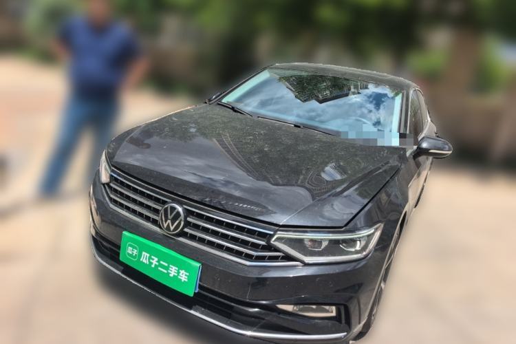Used Volkswagen Magotan 2023 2 Million Units Limited Edition 330TSI DSG Leading Version Guazi used car, China used car export, Used car for sale, Used  cars, Cheapest cars for sale