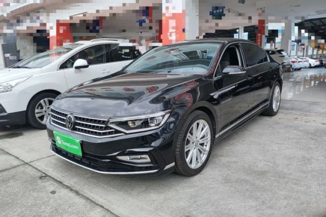 Used Volkswagen Magotan 2023 2 Million Units Limited Edition 330TSI DSG Leading Version
