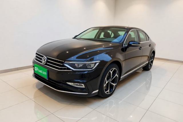 Volkswagen Magotan 2023 2 Million Units Limited Edition 330TSI DSG Leading Version usado