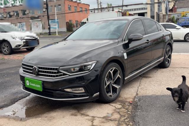 Ojetý Volkswagen Magotan 2023 2 Million Units Commemorative Edition 330TSI DSG Luxury Version