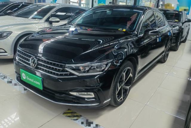 Used Volkswagen Magotan 2023 2 Million Units Limited Edition 330TSI DSG Leading Version
