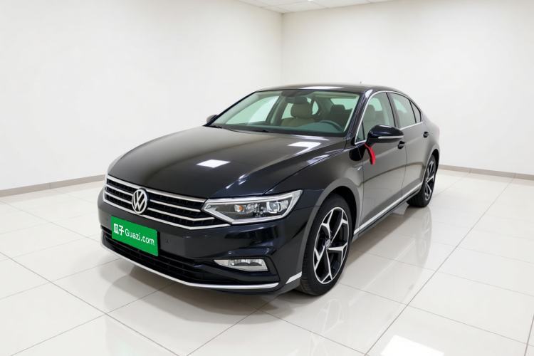 Ojetý Volkswagen Magotan 2023 2 Million Units Limited Edition 330TSI DSG Leading Version Guazi used car, China used car export, Used car for sale, Used  cars, Cheapest cars for sale