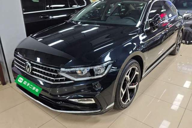 Used Volkswagen Magotan 2023 2 Million Units Limited Edition 330TSI DSG Leading Version