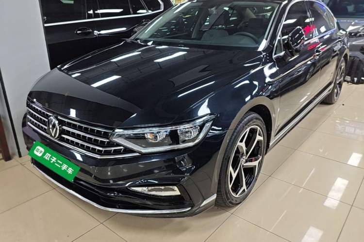 Used Volkswagen Magotan 2023 2 Million Units Limited Edition 330TSI DSG Leading Version Guazi used car, China used car export, Used car for sale, Used cars, Cheapest cars for sale