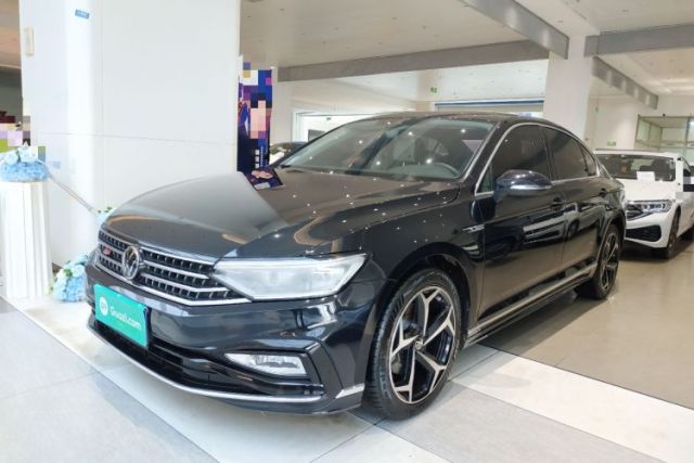 Used Volkswagen Magotan 2023 2 Million Units Commemorative Edition 330TSI DSG Luxury Version