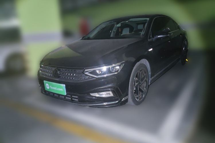 Used Volkswagen Magotan 2023 2 Million Units Commemorative Edition 330TSI DSG Luxury Version Guazi used car, China used car export, Used car for sale, Used cars, Cheapest cars for sale