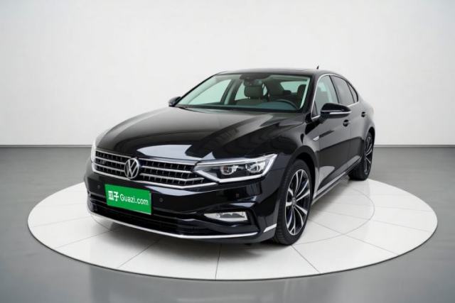Ojetý Volkswagen Magotan 2023 2 Million Units Commemorative Edition 330TSI DSG Luxury Version