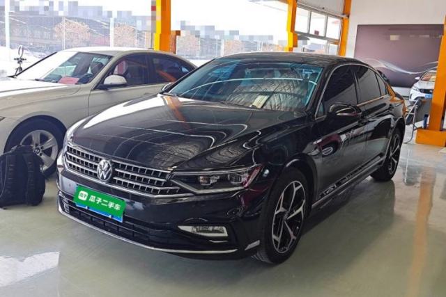 Used Volkswagen Magotan 2023 2 Million Units Limited Edition 330TSI DSG Leading Version