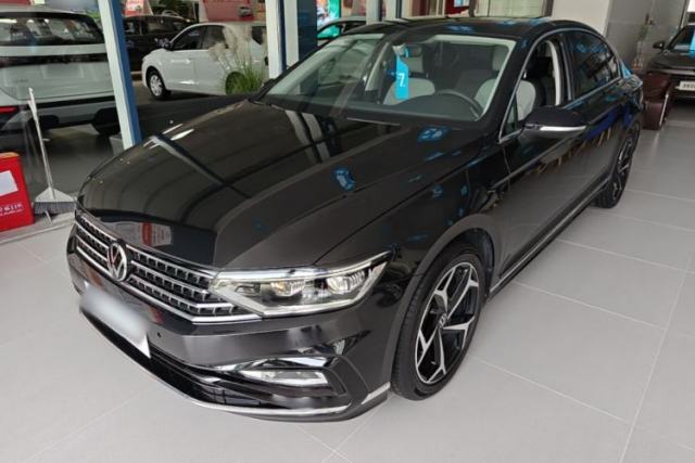 Used Volkswagen Magotan 2023 2 Million Units Limited Edition 280TSI DSG Leading Version