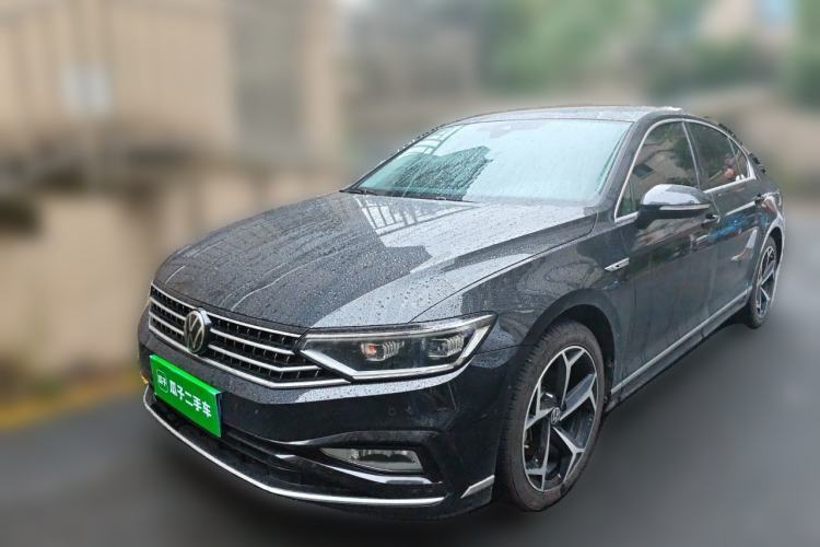 Used Volkswagen Magotan 2023 2 Million Units Commemorative Edition 330TSI DSG Luxury Version Guazi used car, China used car export, Used car for sale, Used  cars, Cheapest cars for sale