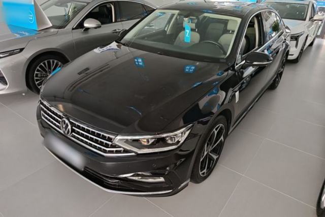 Used Volkswagen Magotan 2023 2 Million Units Limited Edition 280TSI DSG Leading Version