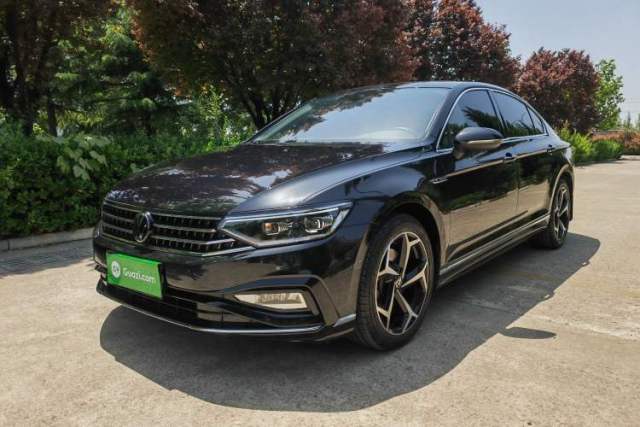 Ojetý Volkswagen Magotan 2023 2 Million Units Commemorative Edition 330TSI DSG Luxury Version