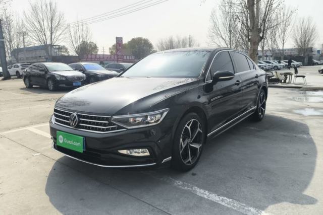 Ojetý Volkswagen Magotan 2023 2 Million Units Limited Edition 330TSI DSG Leading Version