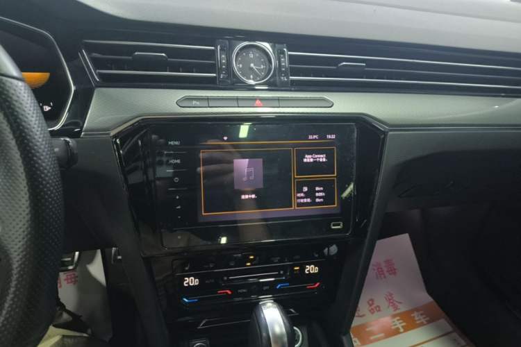 Used Volkswagen Magotan 2023 2 Million Units Limited Edition 330TSI DSG Leading Version Audio And AC Panel