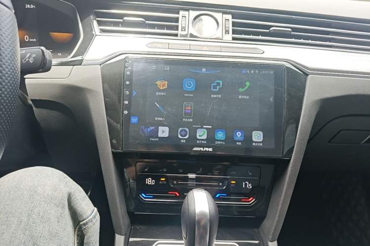 Used Volkswagen Magotan 2023 2 Million Units Limited Edition 280TSI DSG Leading Version Audio And AC Panel