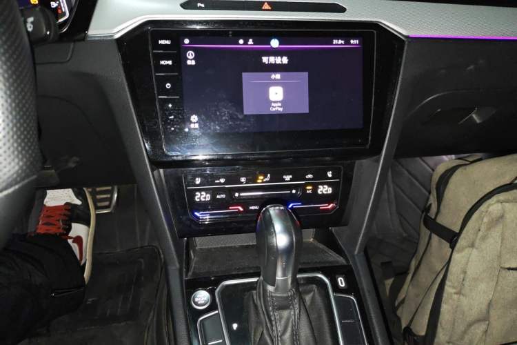 Used Volkswagen Magotan 2023 2 Million Units Commemorative Edition 330TSI DSG Luxury Version Audio And AC Panel