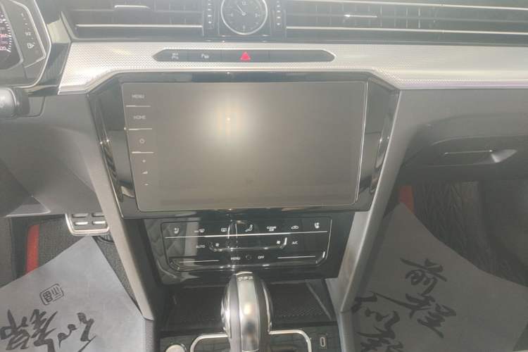 Used Volkswagen Magotan 2023 2 Million Units Limited-Edition 380TSI DSG Flagship Version Audio And AC Panel