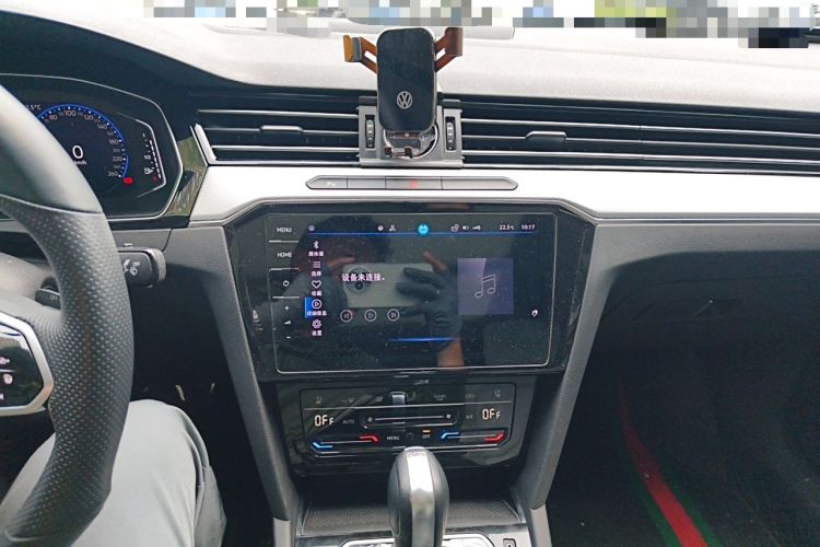 Used Volkswagen Magotan 2023 2 Million Units Commemorative Edition 330TSI DSG Luxury Version Audio And AC Panel