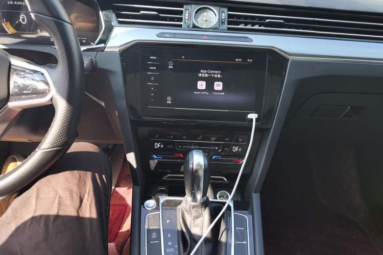 Used Volkswagen Magotan 2023 2 Million Units Limited Edition 330TSI DSG Leading Version Audio And AC Panel