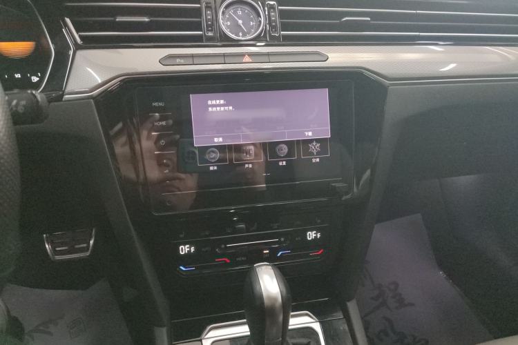 Used Volkswagen Magotan 2023 2 Million Units Limited Edition 330TSI DSG Leading Version Audio And AC Panel