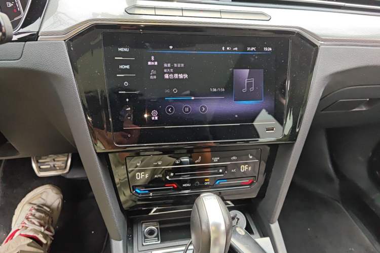 Used Volkswagen Magotan 2023 2 Million Units Limited Edition 330TSI DSG Leading Version Audio And AC Panel