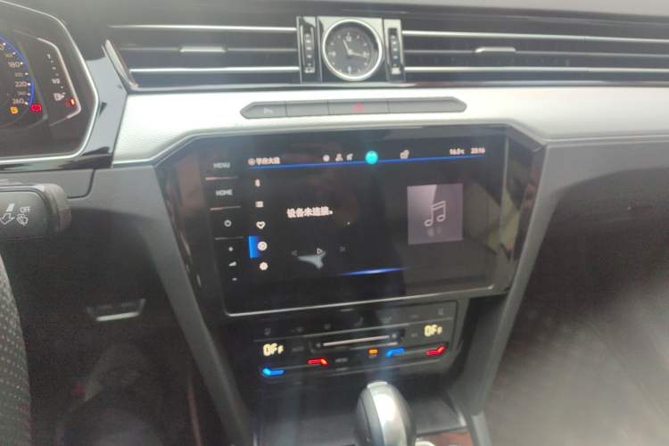 Used Volkswagen Magotan 2023 2 Million Units Limited Edition 330TSI DSG Leading Version Audio And AC Panel