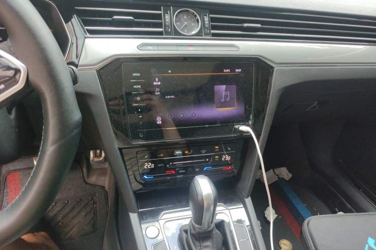 Used Volkswagen Magotan 2023 2 Million Units Limited Edition 280TSI DSG Leading Version Audio And AC Panel