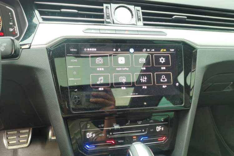 Used Volkswagen Magotan 2023 2 Million Units Limited-Edition 380TSI DSG Flagship Version Audio And AC Panel