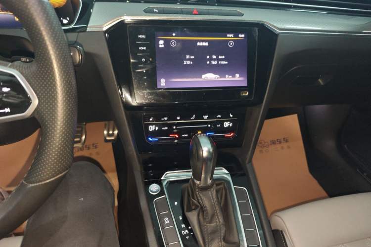 Used Volkswagen Magotan 2023 2 Million Units Limited Edition 330TSI DSG Leading Version Audio And AC Panel